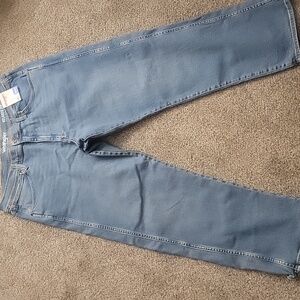 Wrangler Men's Relaxed Fit Blue Jeans Size 36x29 NWT